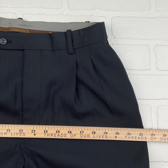 Caravelli Suit Mens 42R 33W 28L Blue Pinstripe Superior 150s Hightech Classic - Picture 16 of 16